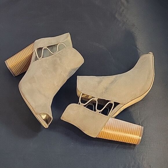 MADDEN GIRL BLOCK HEEL OPEN TOE RAVIN BOOTIE - Picture 6 of 15